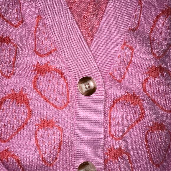 Cat & Jack Girls Strawberry Button Up Sweater Size Medium (8) - Picture 5 of 7